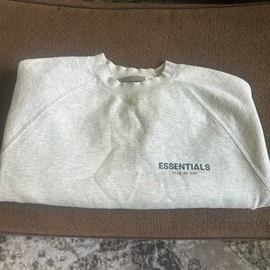 Essentials Gray Crewneck Sweatshirt with Raglan Sleeves